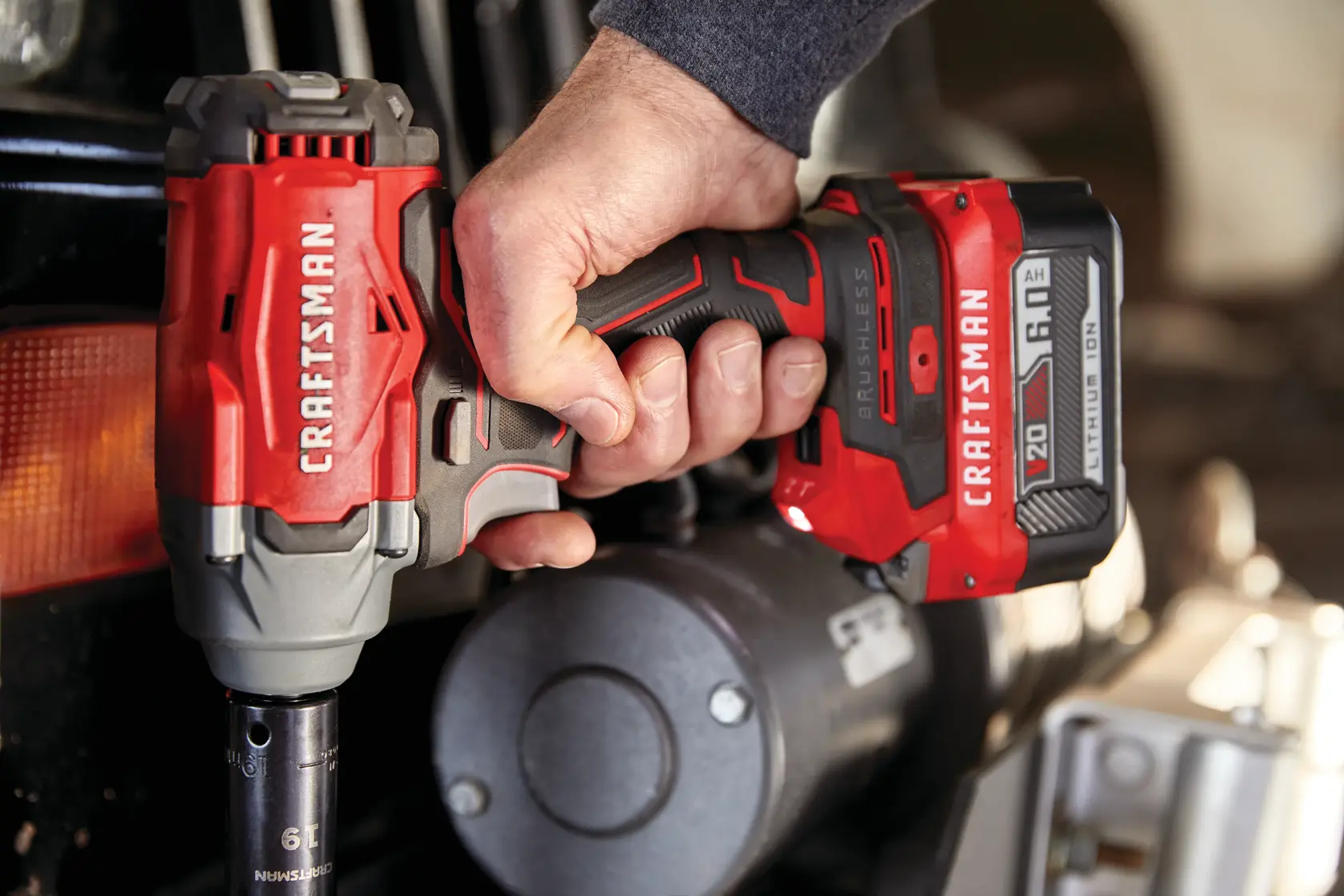 V20* brushless cordless 1/2-inch impact wrench (Tool Only)