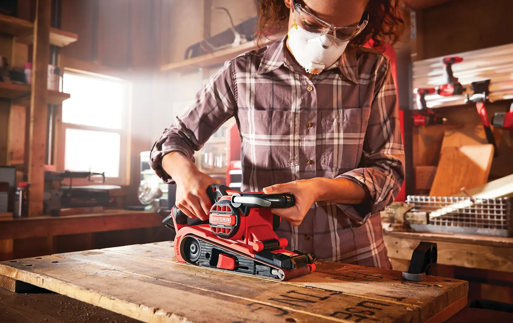 View of CRAFTSMAN Sander  being used by consumer