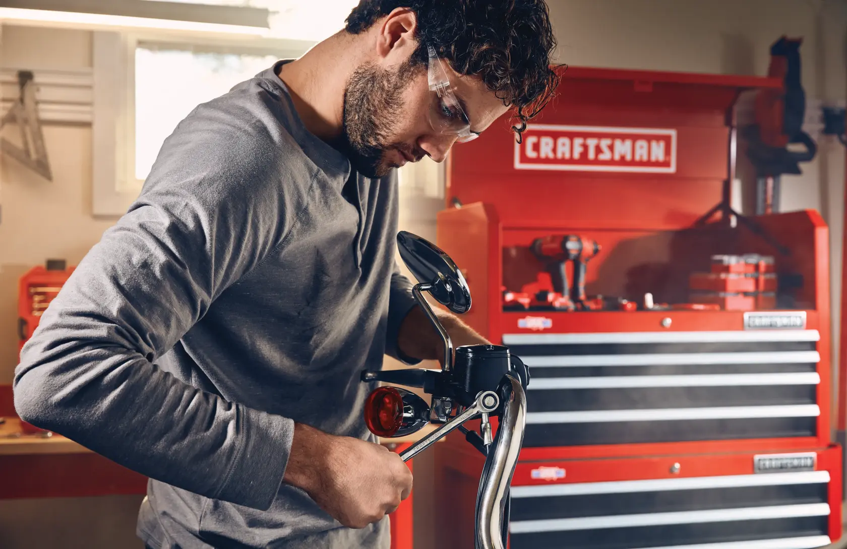 View of CRAFTSMAN Wrenches: Ratchet  being used by consumer